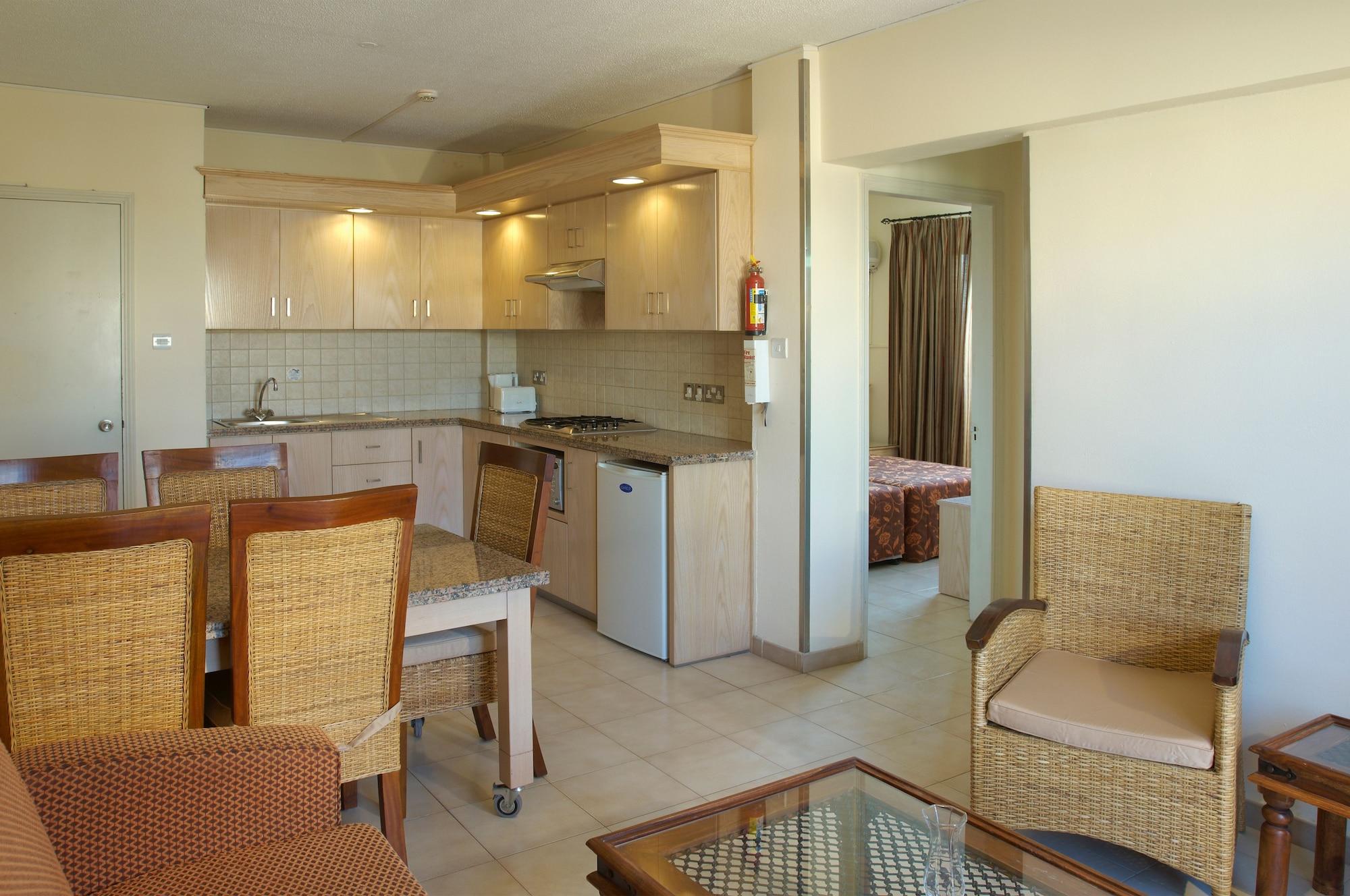 Senator Hotel Apartments - Adults Only Ajía Nápa Kültér fotó
