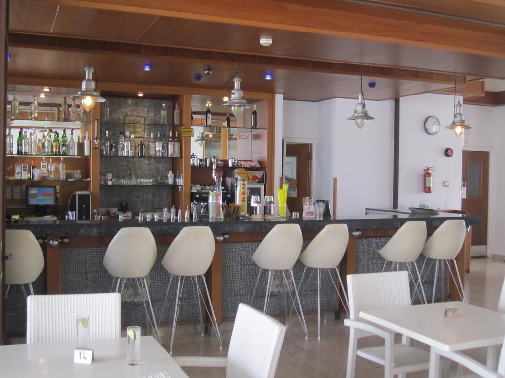 Senator Hotel Apartments - Adults Only Ajía Nápa Kültér fotó