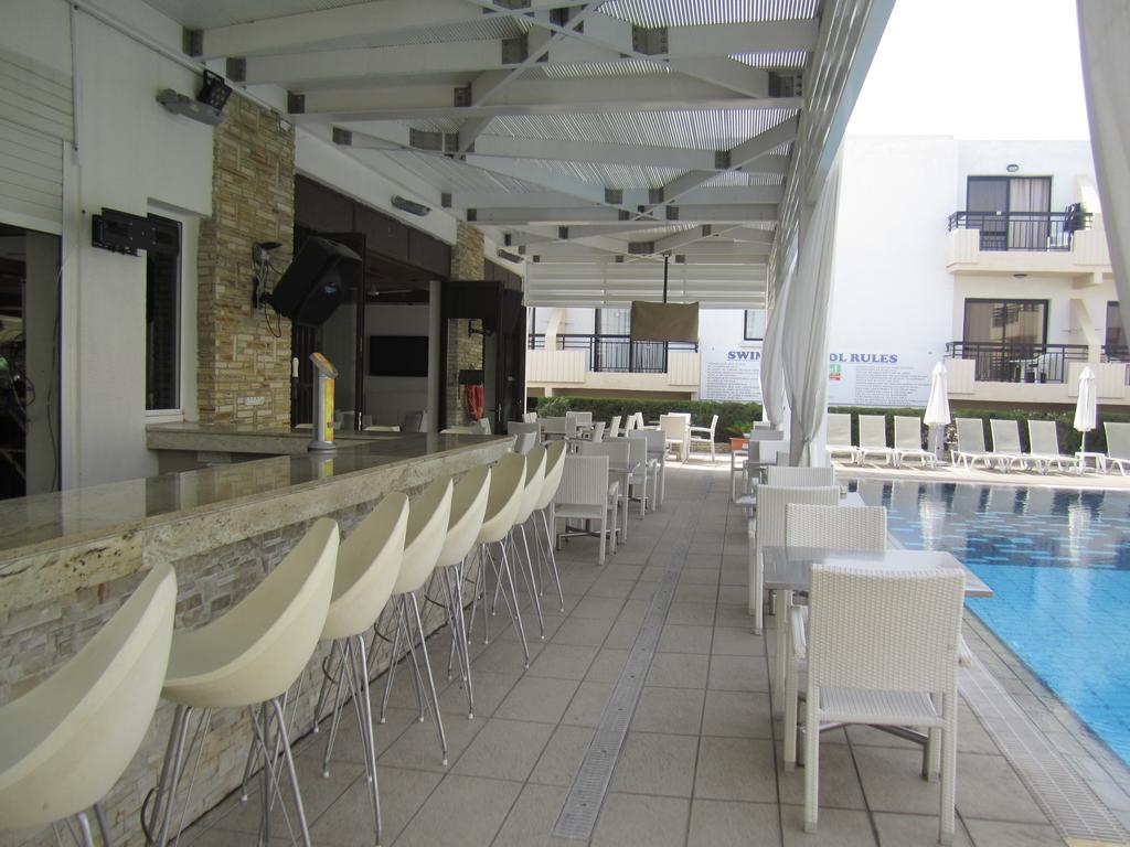 Senator Hotel Apartments - Adults Only Ajía Nápa Kültér fotó