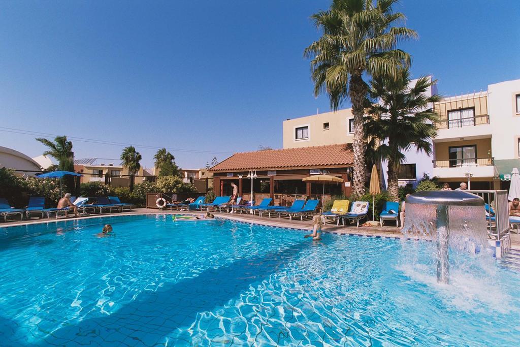 Senator Hotel Apartments - Adults Only Ajía Nápa Kültér fotó