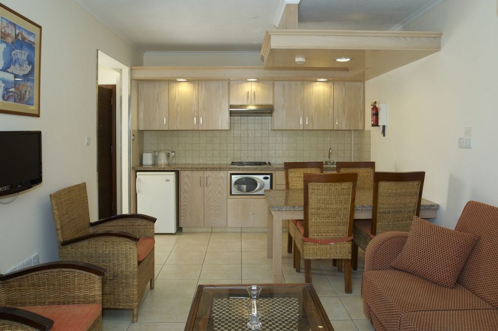 Senator Hotel Apartments - Adults Only Ajía Nápa Kültér fotó