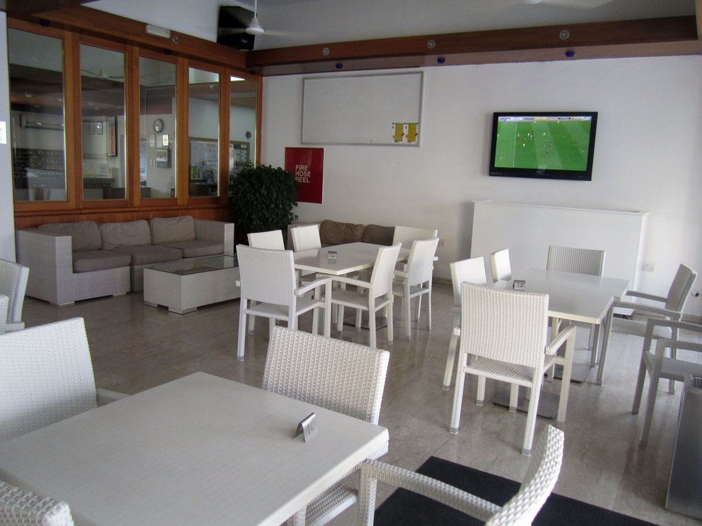 Senator Hotel Apartments - Adults Only Ajía Nápa Kültér fotó
